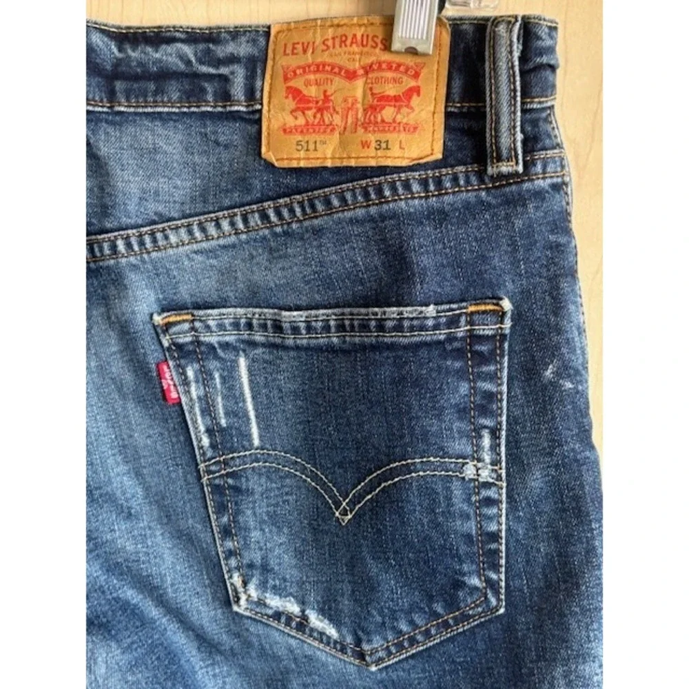 Levis 511 Shorts Mens 31 Blue Denim Cutoff Distressed Raw Hem Jeans w/ Patches‎